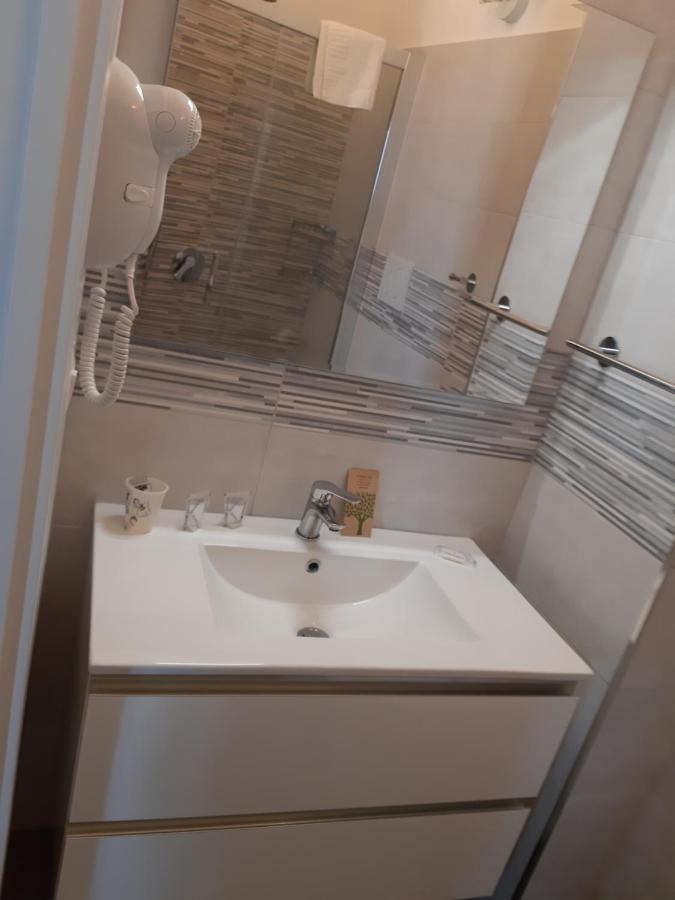 Un Passo Dal Mare - Guest House Lido Di Fondi Dış mekan fotoğraf